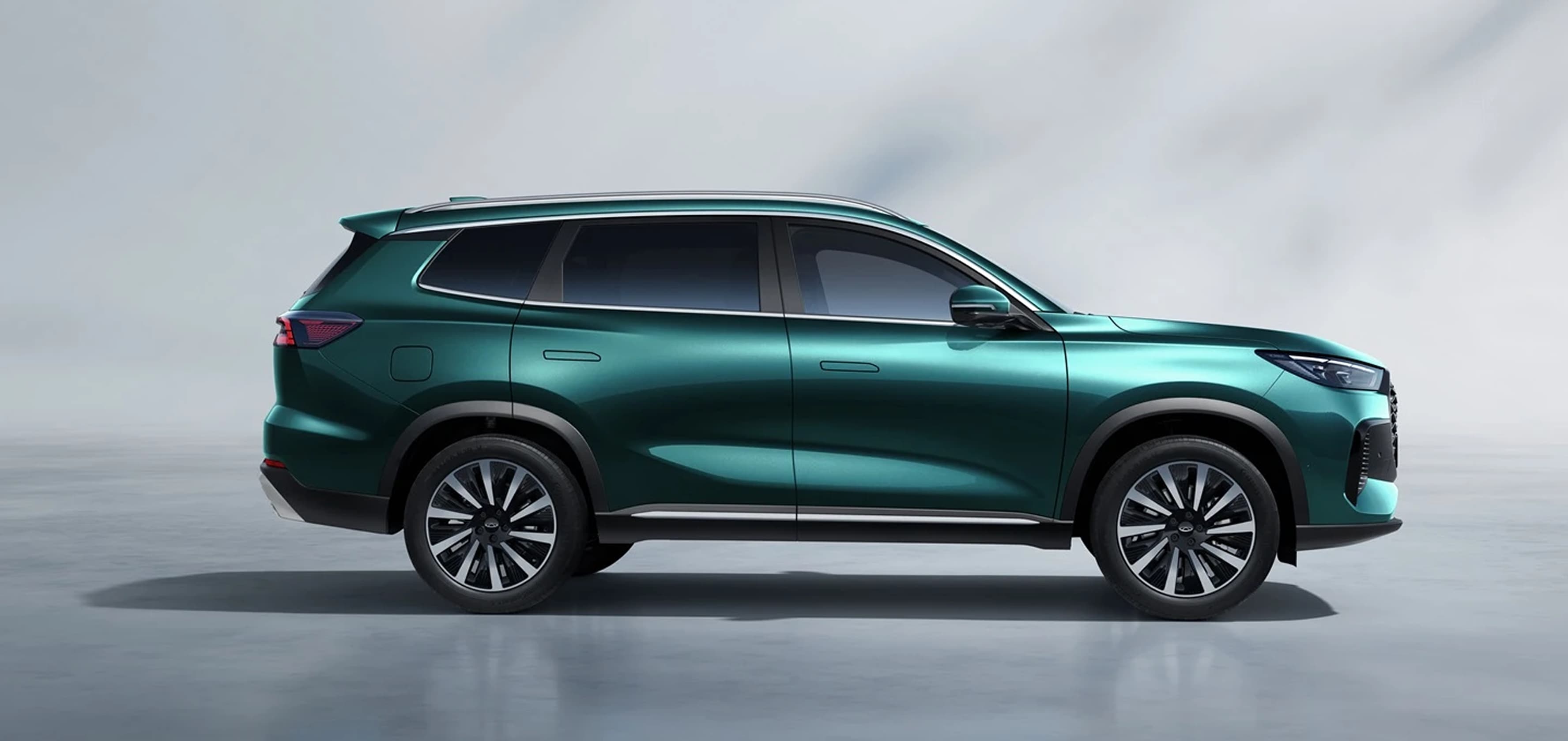 Tiggo 8 Hybrid
